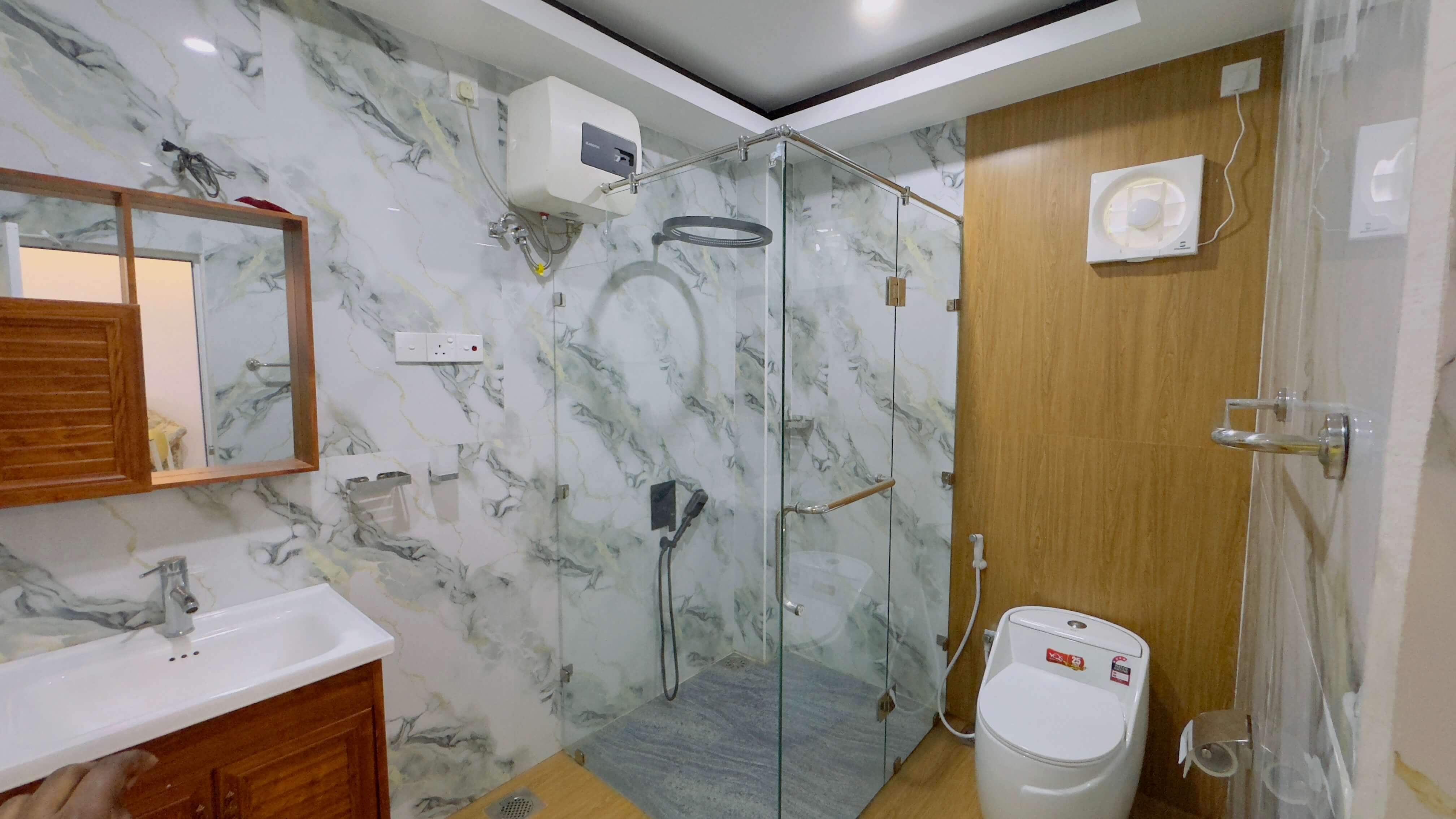 Room Bathroom